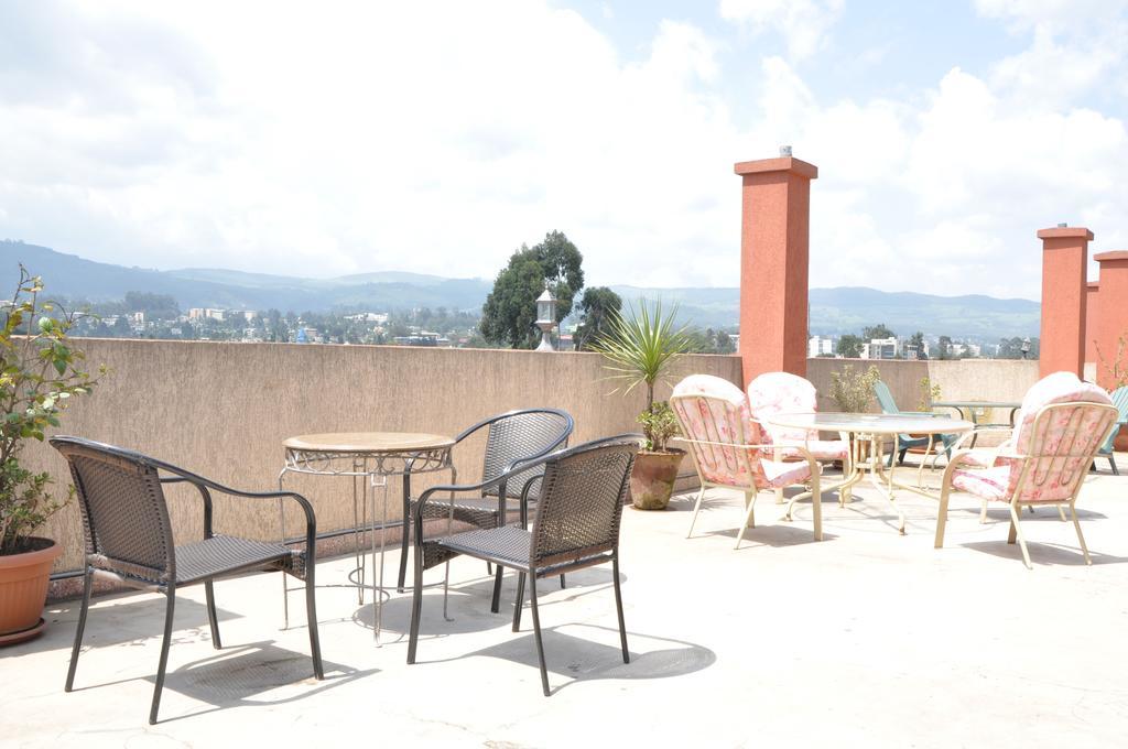 Addis Regency Hotel Exteriör bild