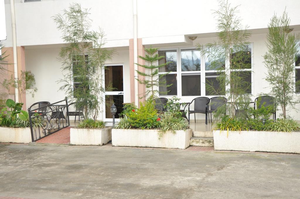 Addis Regency Hotel Exteriör bild