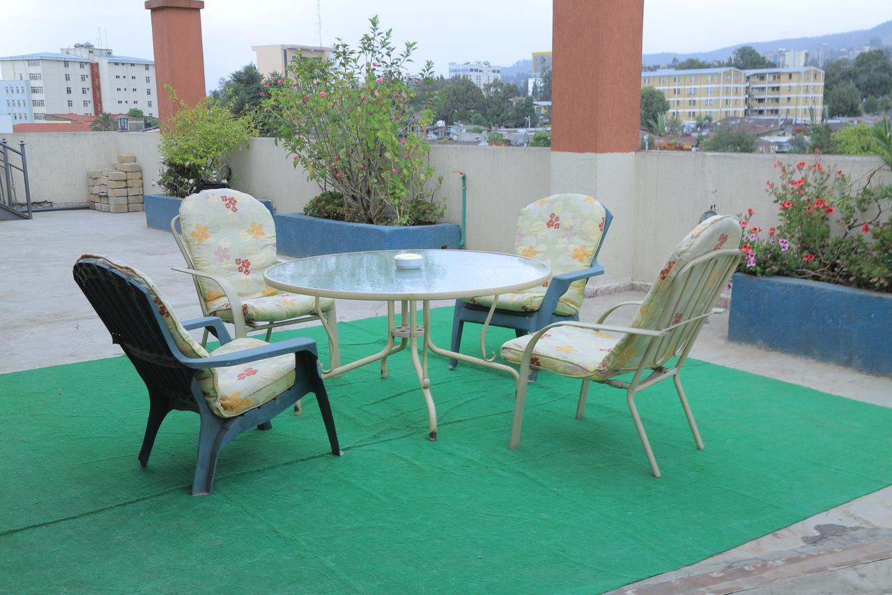 Addis Regency Hotel Exteriör bild